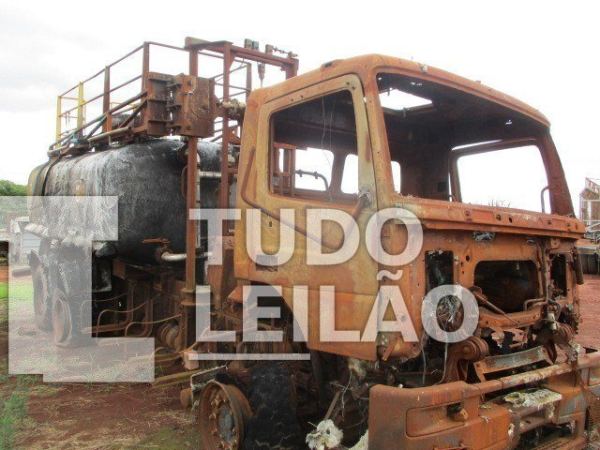 Mercedes Benz Axor 3344 S 6x4 Diesel 2013