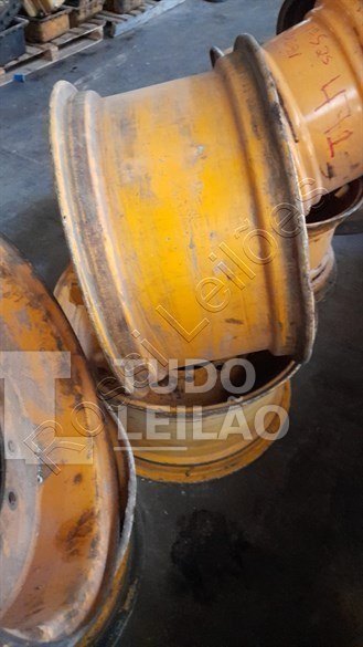 2 Rodas Para Retroescavadeiras Aro 24