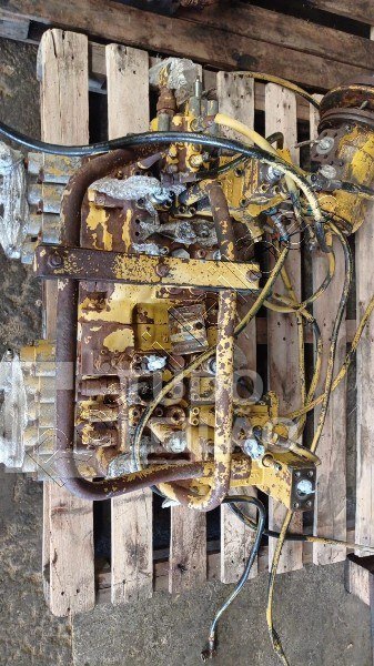 Caterpillar 320