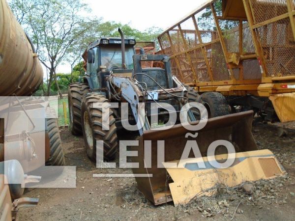 Trator Valtra Bh 180 4X4, 2003