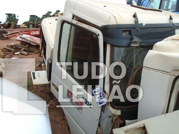 Cabine Volvo FM13 440 Loc Cidade Gaucha 2008