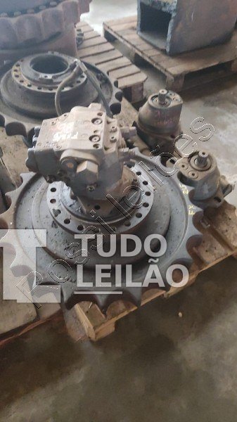 Redutor De Tração Com Motor Hidraulico Escavadeira FX215