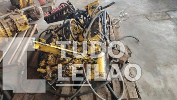 Comando Hidraulico Escavadeira Komatsu PC200