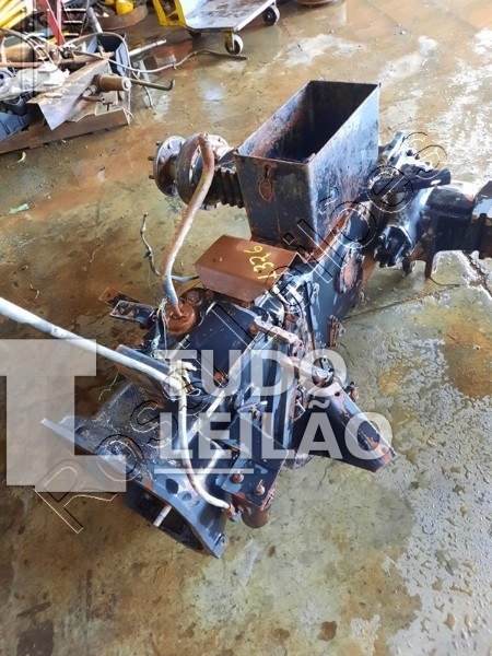 Reversor, Câmbio E Diferencial Retro Escavadeira Massey Ferguson MF86HD