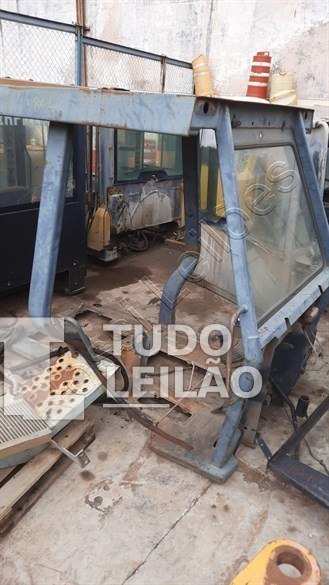 Cabine Retroescavadeira Case 580L