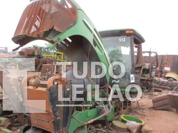 Trator John Deere 7210J, 2014