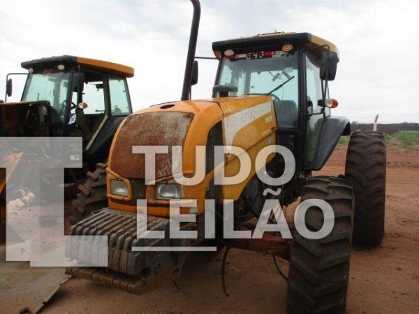 Trator Valtra Bm 125I, 2013