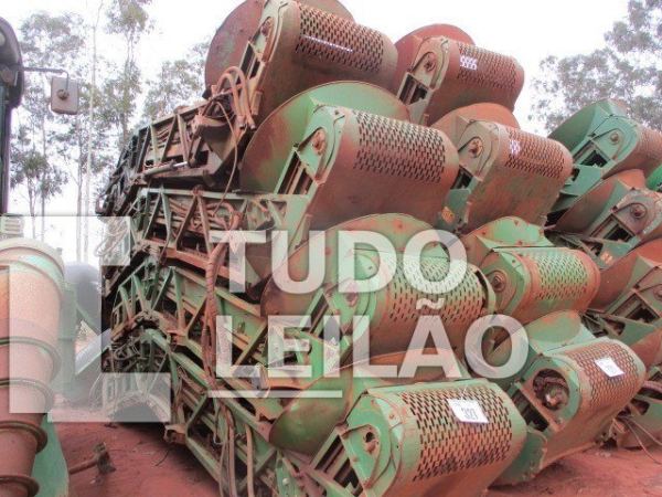 4. Elevadores De Colhedoras John Deere