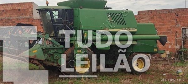 Colheitadeira John Deere 1550, 2001, Plataforma 23 Pés 2003 Parte Elétrica