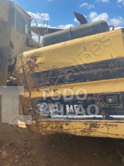 Escavadeira Caterpillar. 320 B. Operacional. Falta Rodante