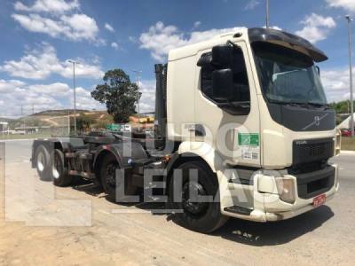 Volvo Vm 330 4x2 Diesel E5 2014