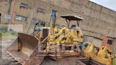 Pá Carregadeira De Esteira Caterpillar 955L