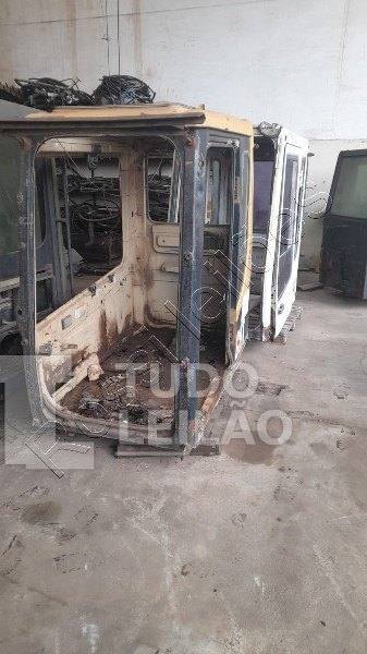 Cabine Para Escavadeira Caterpillar 320B Sem Porta