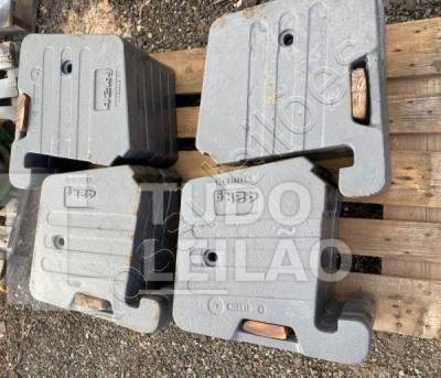 24 Pesos De Trator Massey Ferguson Linha 700 - 42kg Cada