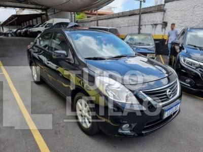 Nissan Versa S 1.6 Flex 2014