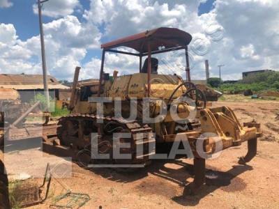 Trator De Esteira Komatsu D65A Com Ripper