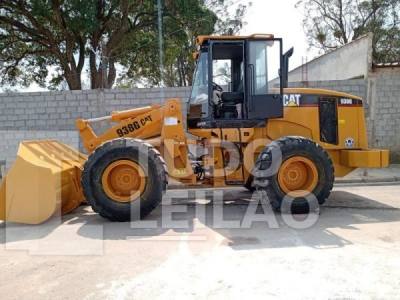 Pá Carregadeira Caterpillar - 938G Série 2 - 2009
