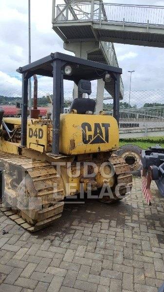 Trator Caterpillar D4D