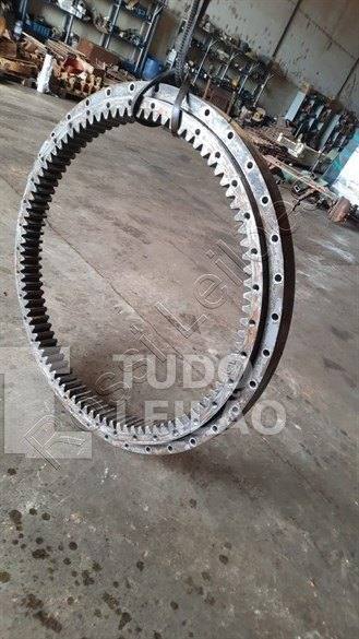 Coroa De Giro Para Escavadeira FX215