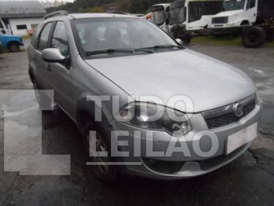 Fiat Palio Weekend Trekking 1.6 Flex 2013
