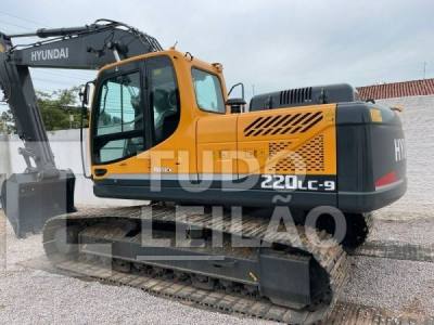 Escavadeira Hyundai 220LC-9 - 2021