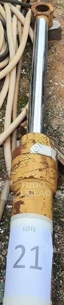 1 Pistão Hidraulico Da Lança Escavadeira Caterpillar, Haste 105 Mm, Camisa 6”1/2, Curso De 1.10 M