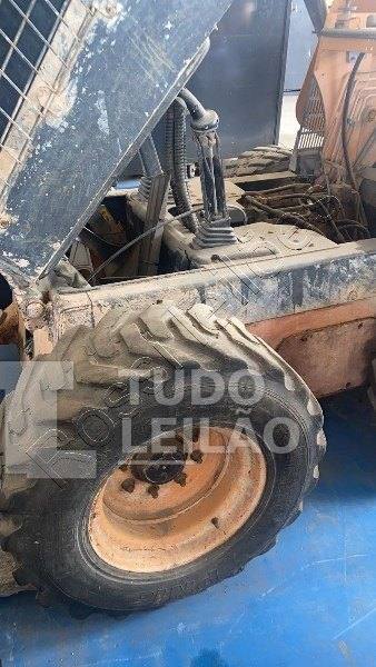 Mini Carregadeira Case Sr 200 Case 2012, Motor Reparado Em Concessionária