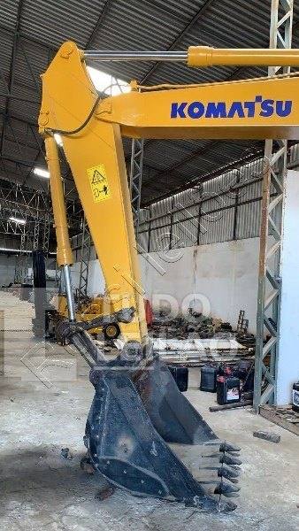 Escavadeira Komatsu 1998, Motor MWM x10, Operacional
