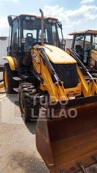 Retro Escavadeira Jcb 3CX 2WS4WD 2019/2020 Diesel Ch