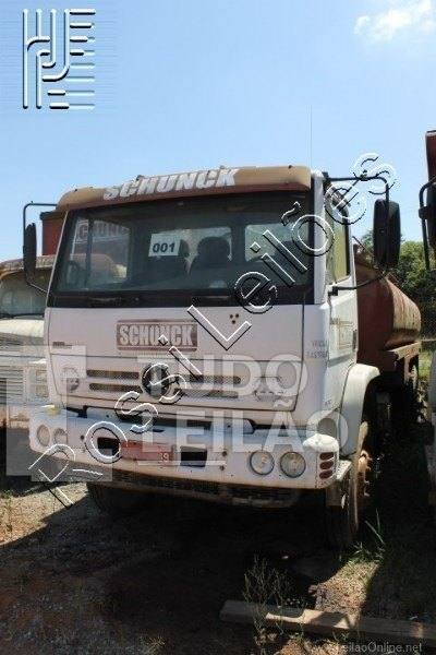 Mercedes Benz 10000L 2423K Diesel 2001