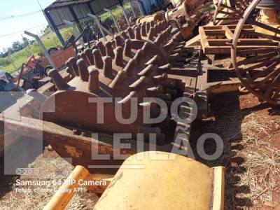 Rolo Compactador Duplo De Arrasto Pé De Carneiro