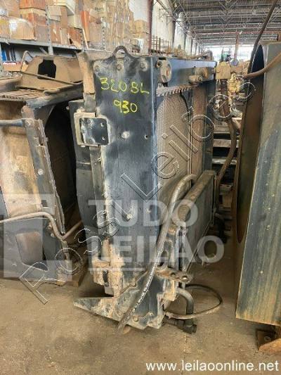 Radiador Para Escavadeira Caterpillar 320