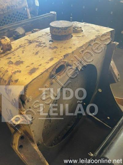 Radiador Com Máscara Frontal Para Trator De Esteira Caterpillar D5