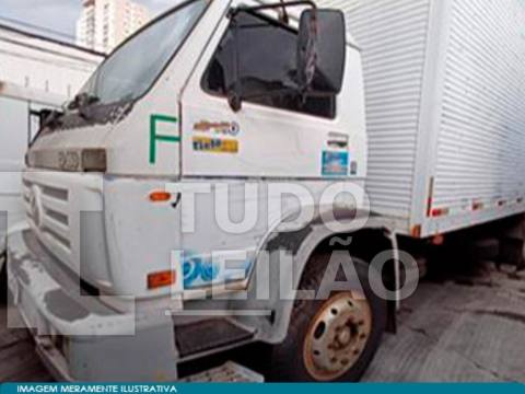 Caminhão Volkswagen 13.150 - 2000/2001