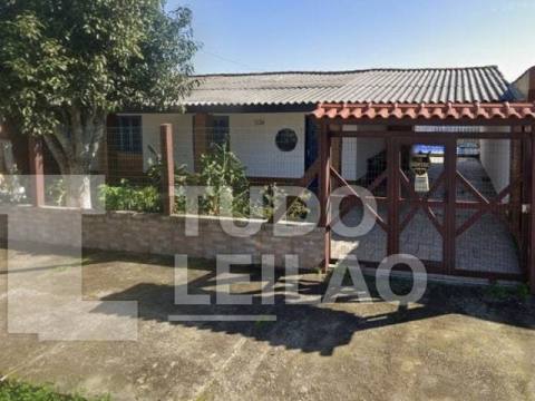 Casa, Padrão, 1 Vaga(S) de Garagem