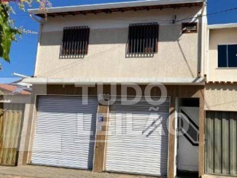 Loja, Padrão, 0 Vaga(S) de Garagem