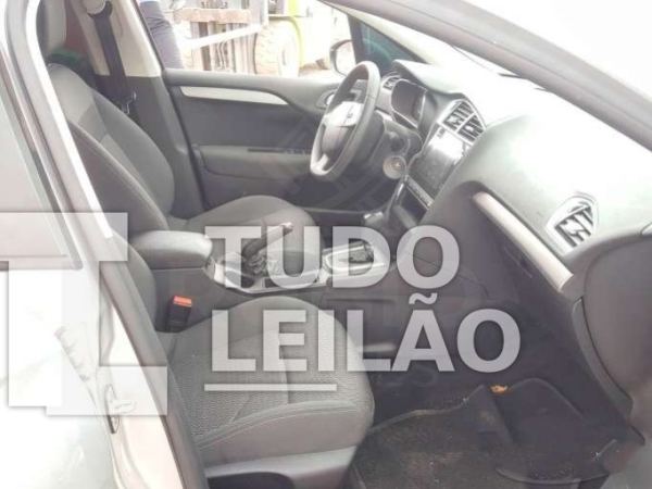Foto 3
