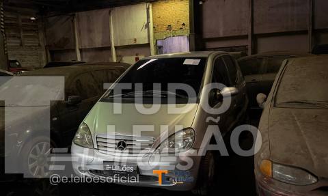 MERCEDES-BENZ A 190 2002