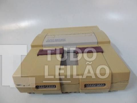 CLÁSSICO CONSOLE SUPER NINTENDO - NÃO TESTADO - POSSUI ALGUNS QUEBRADOS EM SUA ESTRUTURA - VENDIDO COMO NAS FOTOS