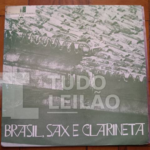 VARIOS ARTISTAS - BRASIL, SAX E CLARINETE - 1976 - CAPA VG+ - DISCO VG+/NM - Disco da série de lançamentos de música brasileira instrumental...