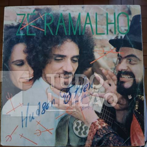 ZÉ RAMALHO - A PELEJA DO DIABO COM O DONO DO CÉU - 1979 - CAPA G+/VG - DISCO G+/VG - Disco com muitos riscos pequenos superficiais, provavel...