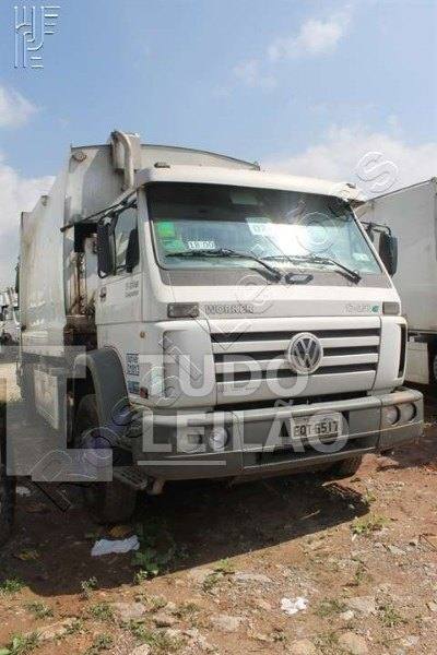 Caminhão VW 17-250E Placa: EQT6517 RENAVAM: 272735779 CHASSI: 9533N82T6BR119394 PREFIXO: 210138