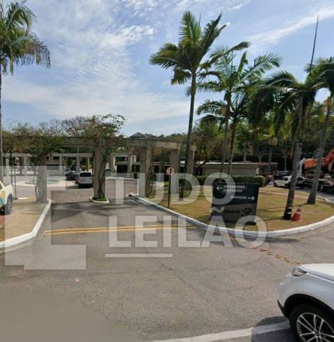 Efeitos sustados - Sítio Tamboré em terreno de 1.120,00 m² e área construída de 658,51 m² - Residencial Tamboré 3, Santana de Parnaíba/SP