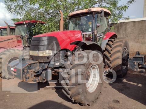 TRATOR CASE PUMA 230