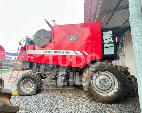 COLHEITADEIRA MASSEY FERGUSON MF 9790 AXIAL COM PLATAFORMA 35 PÉS