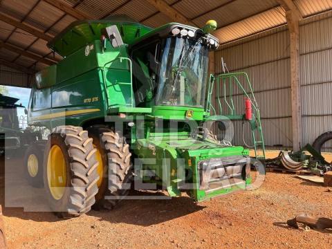 COLHEITADEIRA JOHN DEERE STS 9770 ANO 2012