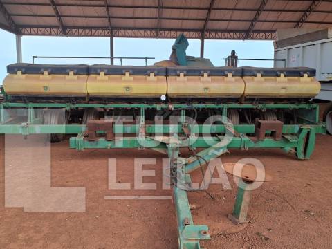 PLANTADEIRA JOHN DEERE 2130