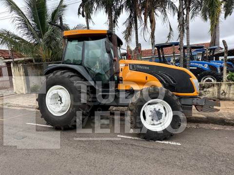 TRATOR VALTRA BM 125