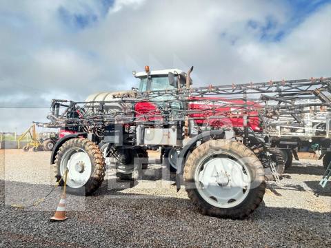 PULVERIZADOR MASSEY FERGUSON MF 9030