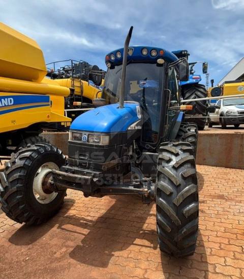 TRATOR NEW HOLLAND TS 100